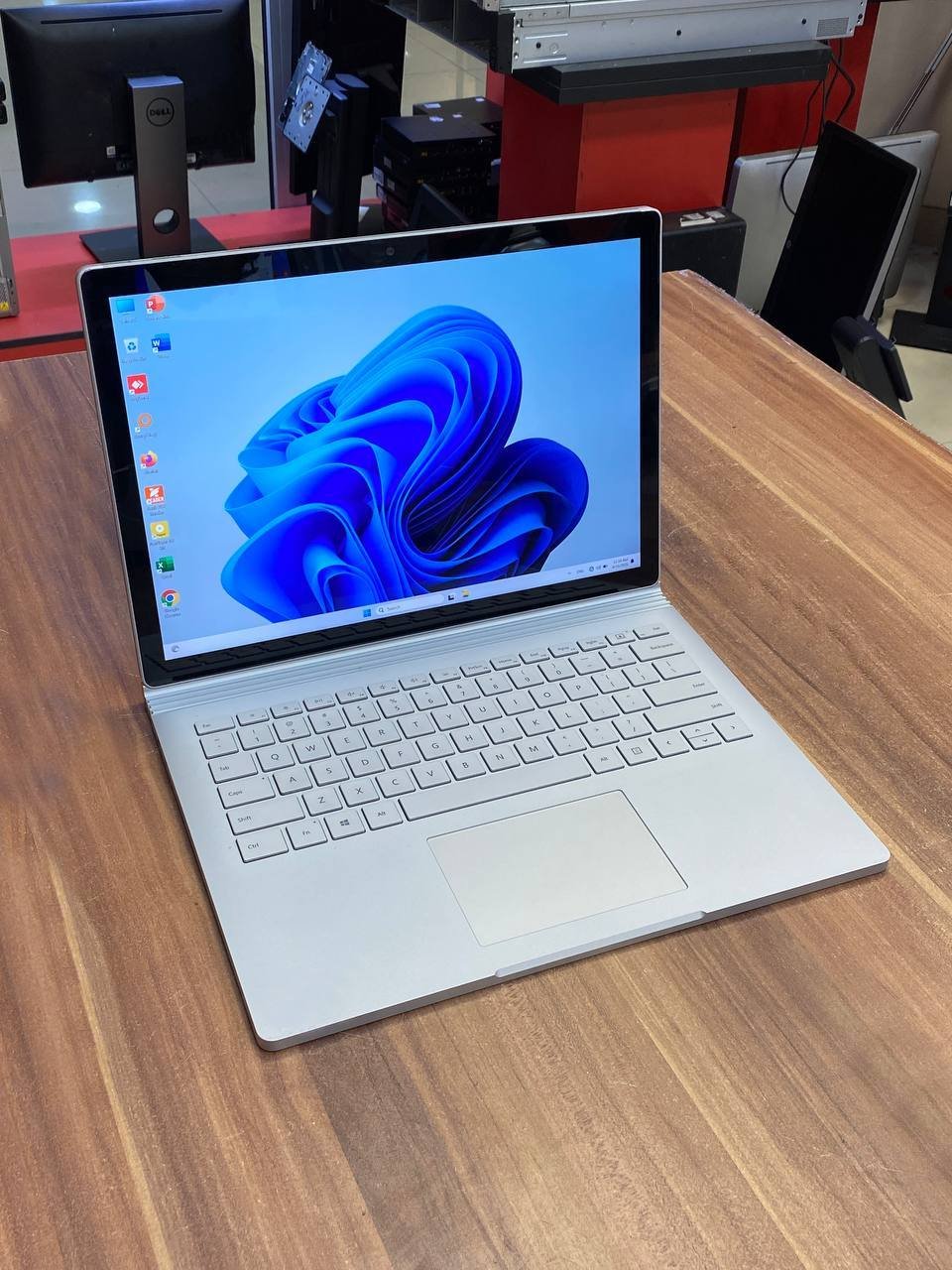 لپتاپ  Microsoft مدل Surface BOOK 3